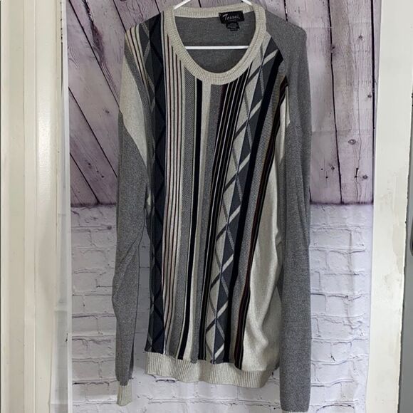 Tosani Sweater   - Picture 1 of 3